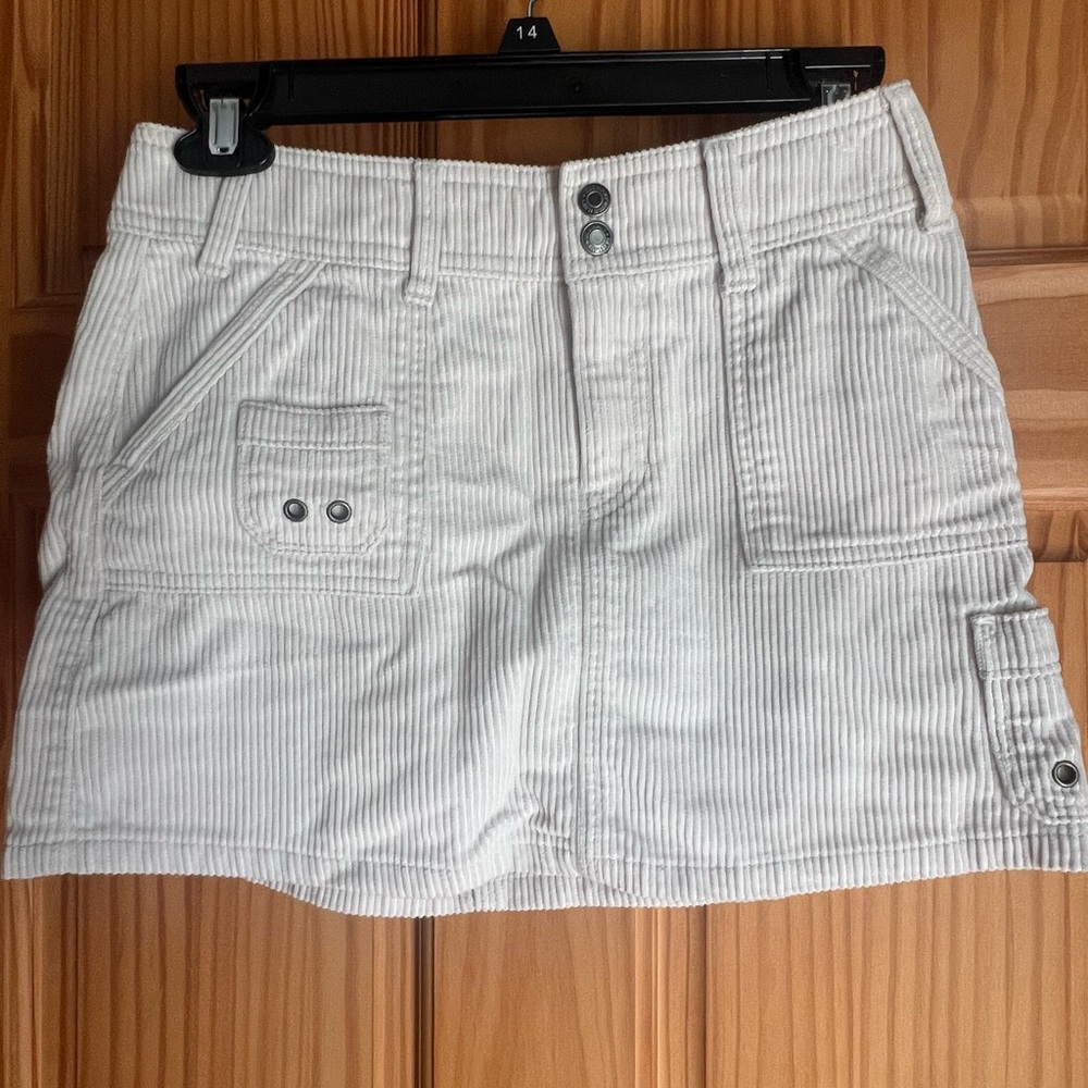 Old Navy like new Ivory Corduroy Skirt